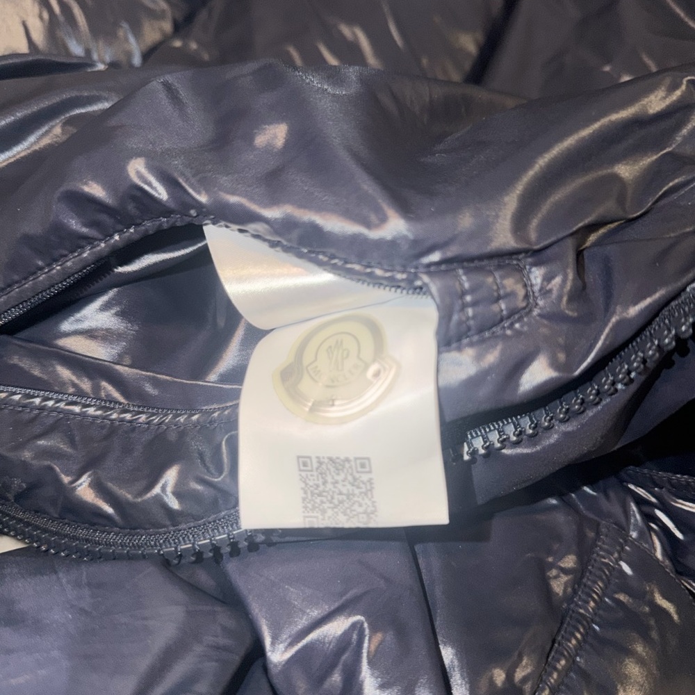 Moncler Ecrins Giubbotto Jacket - Picture 11 of 12